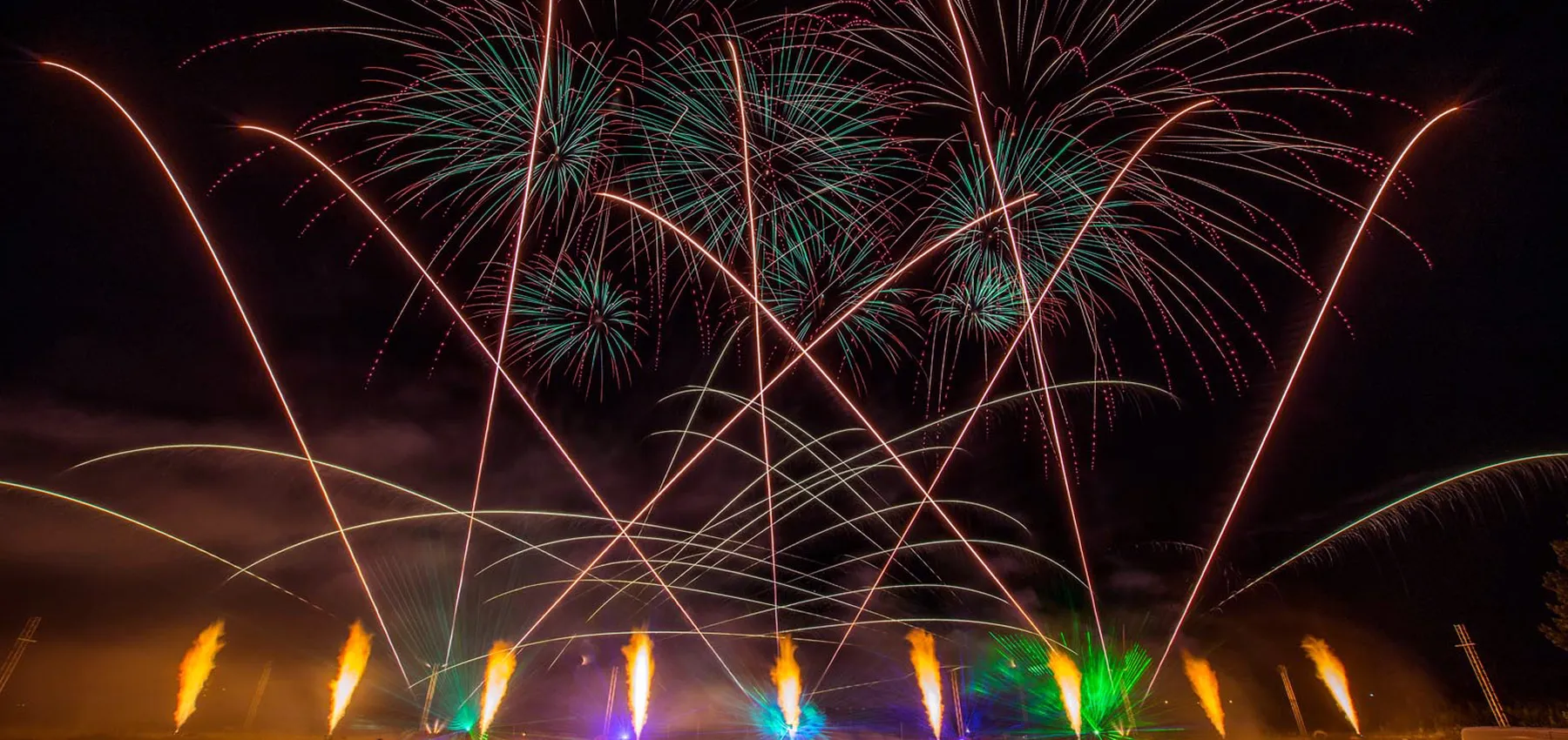 Парковый фейерверк — Красноармейск <p>
Парковый фейерверк что это и где можно заказать парковый фейерверк на Новый год. Главное, что выделяет парковый фейерверк в списке прочих равных – это высота, на которой срабатывают пиротехнические элементы данного типа фейерверков. По отношению к уровню земли максимальная высота пиротехнического эффекта паркового фейерверка 35-50 метров...<br>
</p> организация и проведение фейерверк шоу от магазина пиротехники — Красноармейск Парковый фейерверк — Красноармейск <p>
Парковый фейерверк что это и где можно заказать парковый фейерверк на Новый год. Главное, что выделяет парковый фейерверк в списке прочих равных – это высота, на которой срабатывают пиротехнические элементы данного типа фейерверков. По отношению к уровню земли максимальная высота пиротехнического эффекта паркового фейерверка 35-50 метров...<br>
</p> организация и проведение фейерверк шоу от магазина пиротехники — Красноармейск